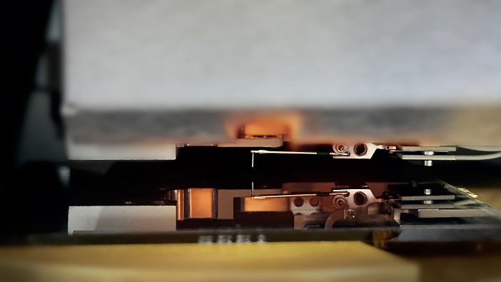 现象光伏的
钙钛矿太阳能电池